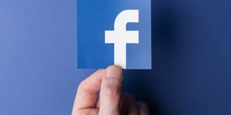 Jak dlouho Facebook vede smazané zprávy