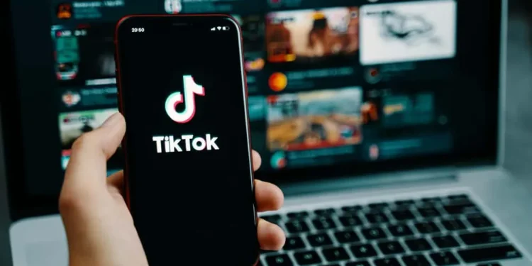 Combien de temps faut-il Tiktok pour revoir une vidéo