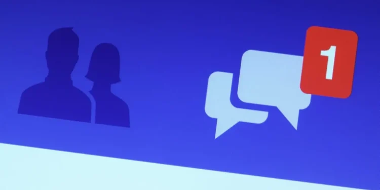 כיצד לבדוק את הודעות הפייסבוק של החבר