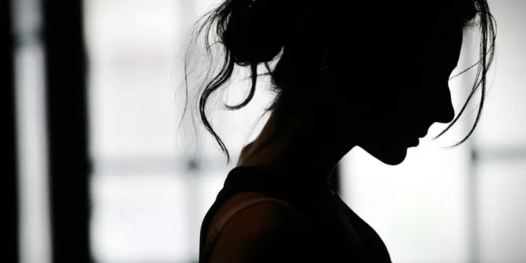 Hur man gör Silhouette Challenge på Snapchat