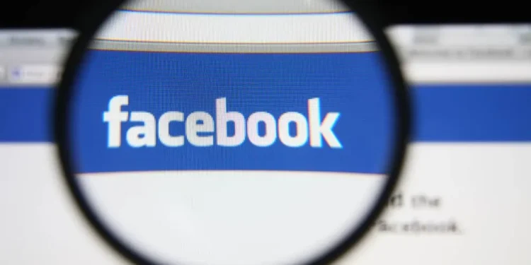 Comment savoir qui a fait un faux compte Facebook