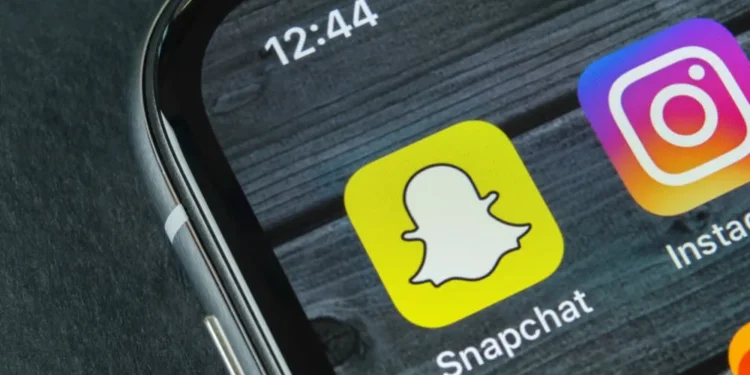 Cómo recibir texto negro en Snapchat