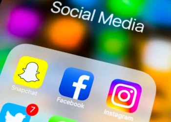 Kuinka jakaa Snapchat -videoita Facebookissa