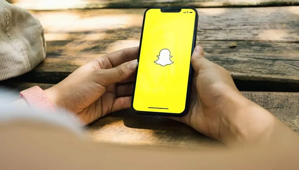 Snapchat에서 소녀와 대화를 시작하는 방법