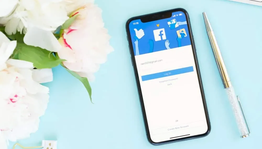 ¿Qué significa la flor en Facebook?